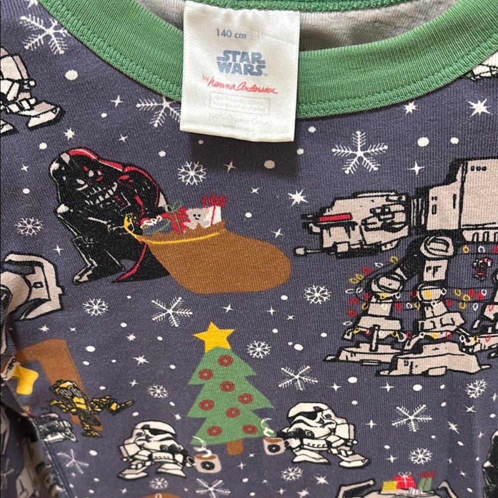 Star Wars Holiday Pajama Set